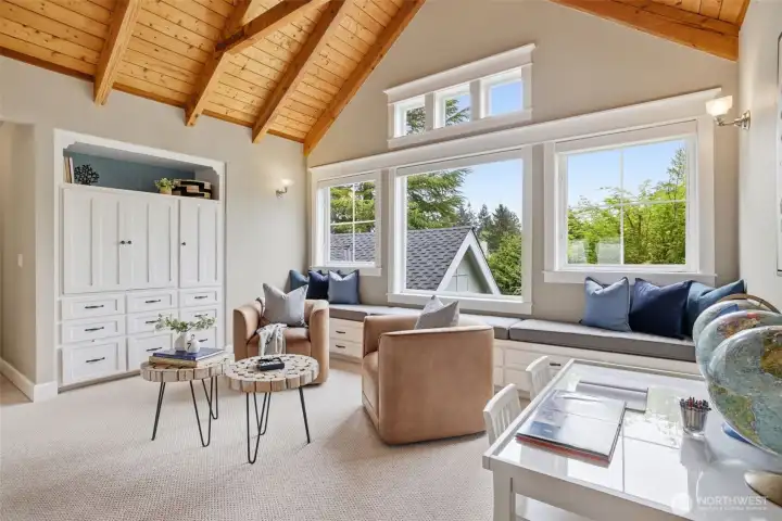 Flex space in between bedrooms.