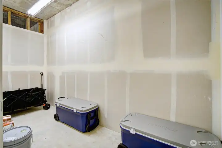 HUGE Storage room #5.
