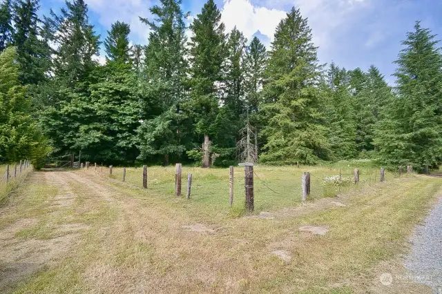 Corner post to pasture entrance