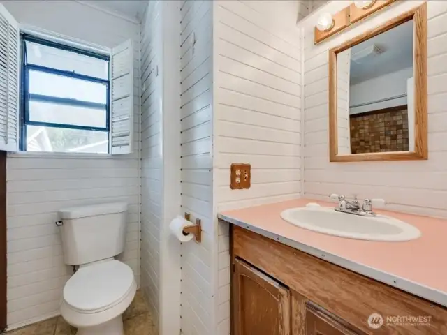 Main floor Bathroom.