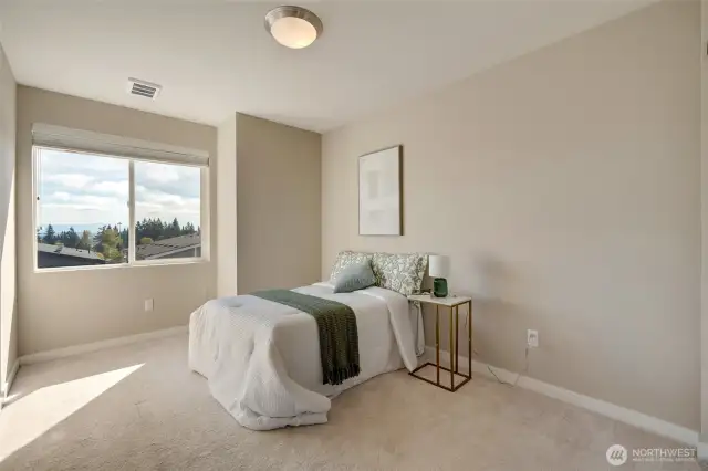 Bedroom 3 (View of the Cascades)