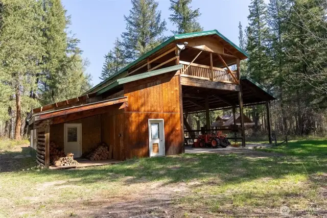 Back side of barn faces the National Forest.