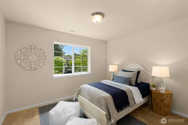 Upstairs guest bedroom#1