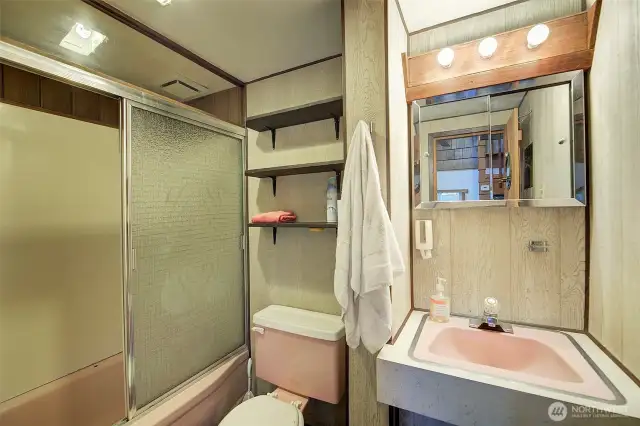 The house offers a full bathroom on the main floor