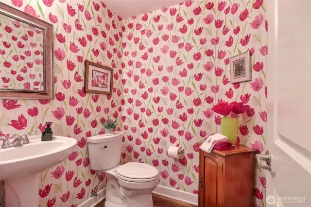 Main floor guest bath