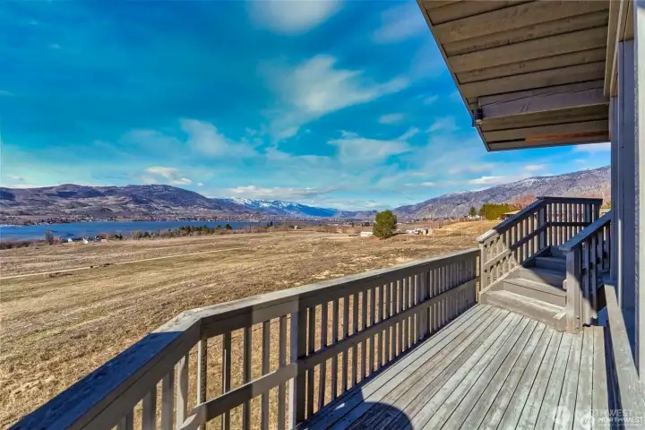 Wrap around deck view towards British Columbia