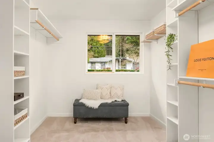 You'll love the large, walk-in closet off the primary suite!