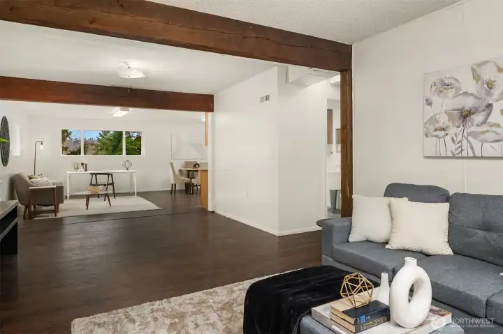 Expansive space ready for your imagination - Rec room? Pool table? Home office?