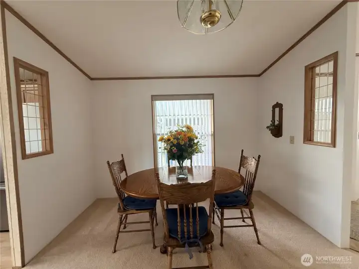 Another view of the dining room.