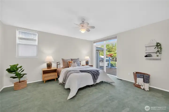 Luxurious Primary Suite