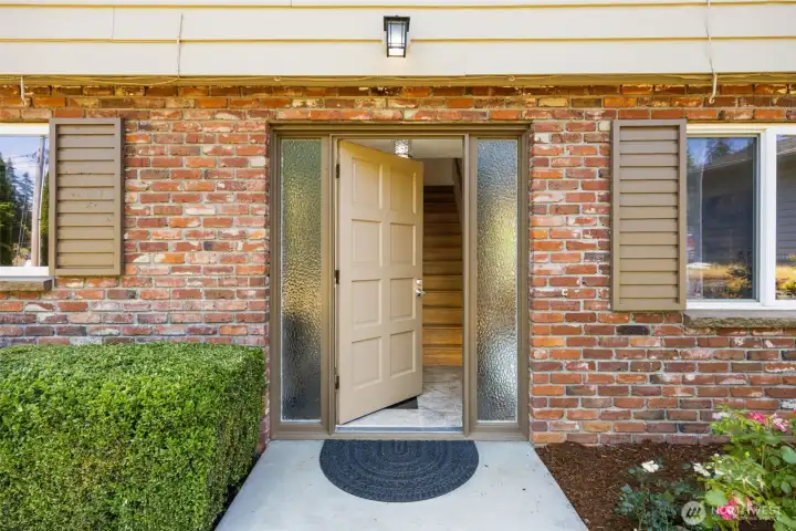 Beautiful spacious two story house in a quiet and desirable Lake Hills neighborhood