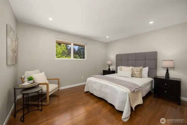Spacious well lit Fourth bedroom