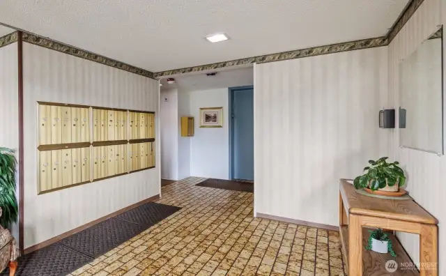 Lobby Entrance to Elevator