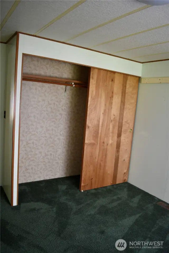 Closets are identical for both bedrooms