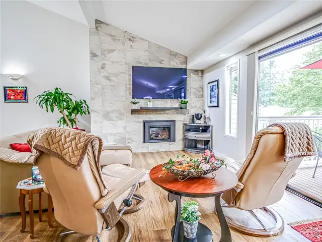 Spacious Living room
