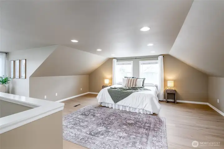 Another light filled room, with plenty of space.