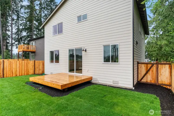 Fully fenced landscaped yard
