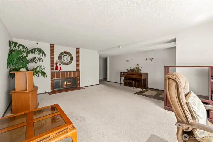 reverse angle of front room reverse angle of front room