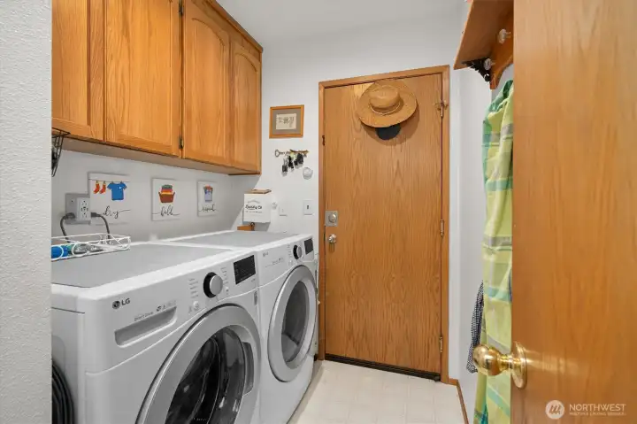 Appliances stay! Appliances stay!
