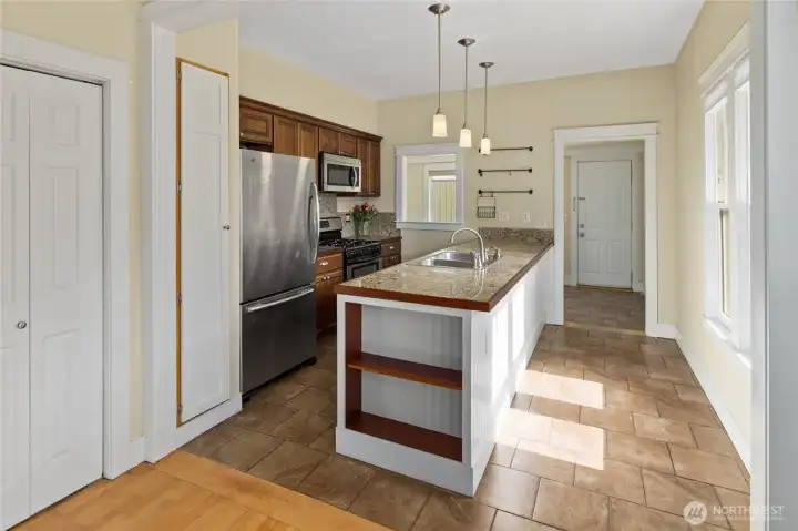 The kitchen is ready for everything from quick breakfasts to holiday baking. The kitchen is ready for everything from quick breakfasts to holiday baking.