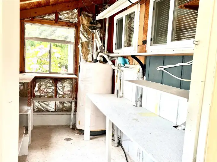 Attached potting shed Attached potting shed