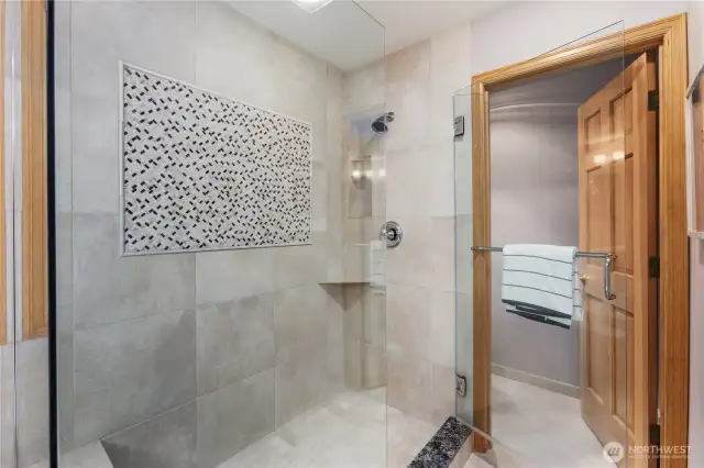 Spa-like shower