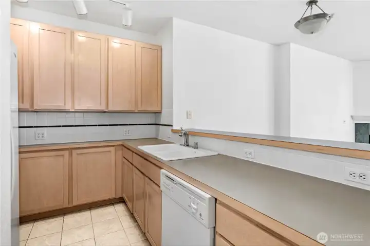 Lots of cupboard space