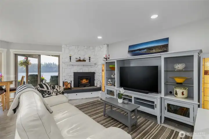 Open concept living leads to the stunning view.