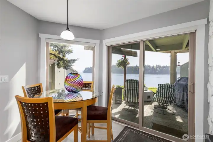 The beams outside are no longer blocking your gorgeous view!