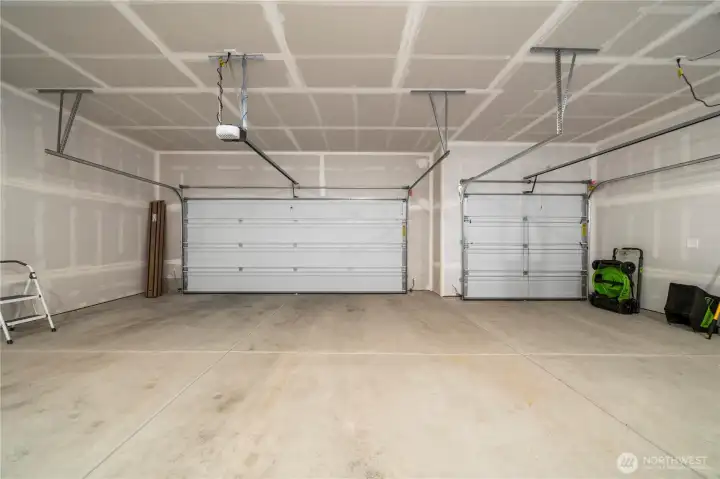 3-car garage