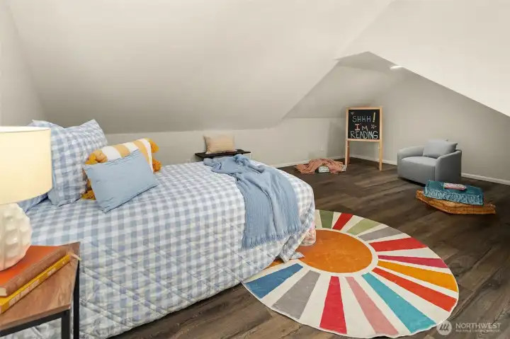 Guest room #3 is a great space, xlarge room.