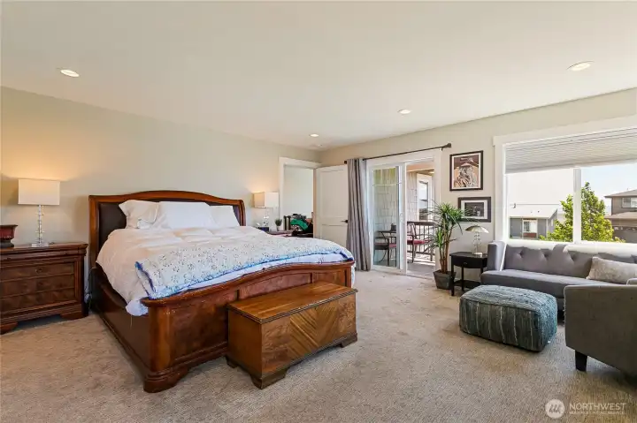 Spacious Primary Suite will keep you feeling pampered! Spacious Primary Suite will keep you feeling pampered!