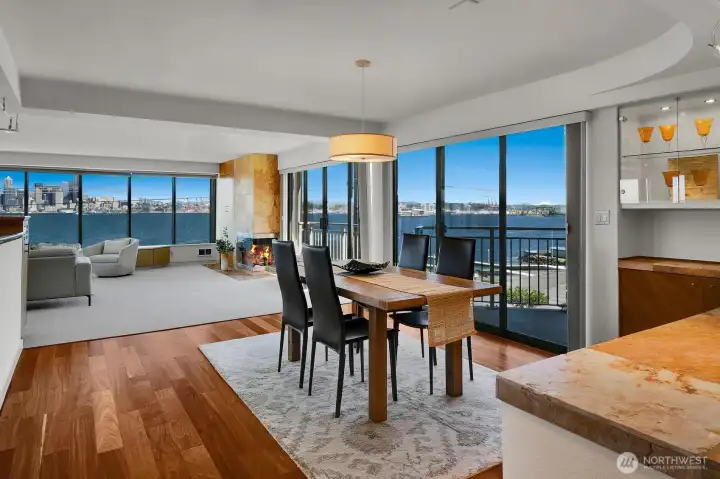 Truly Entertaining Size Dining Area