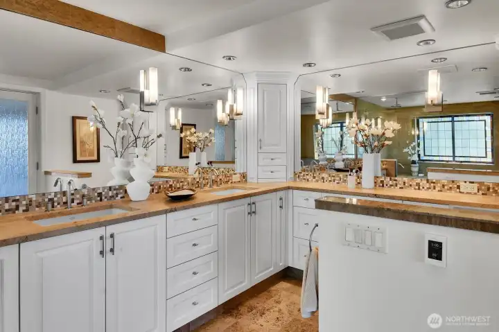 Luxurious 5-Piece Primary Bathroom