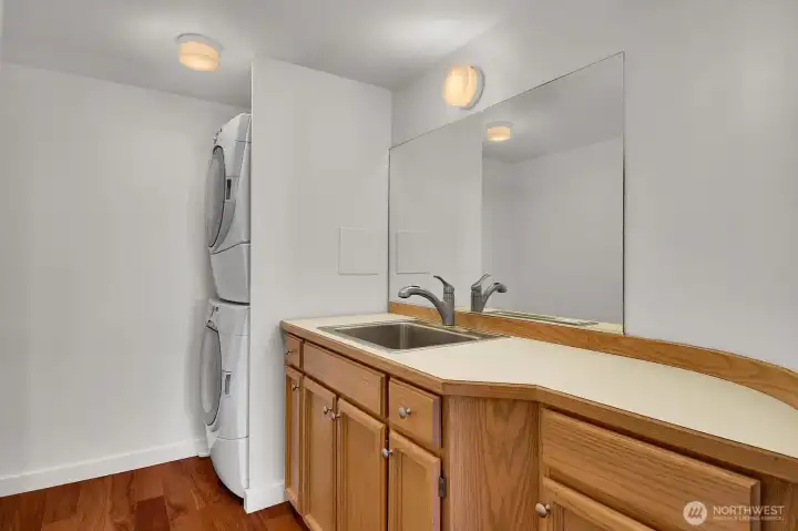 Huge Utility Room