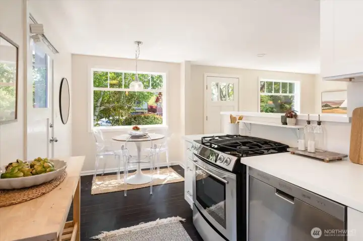 Kitchen includes eat-in dining area.