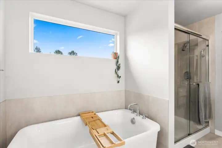 En-suite Primary Bathroom