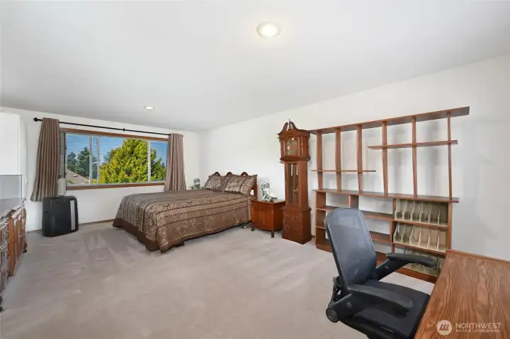 This bonus room as a bedroom or play room This bonus room as a bedroom or play room