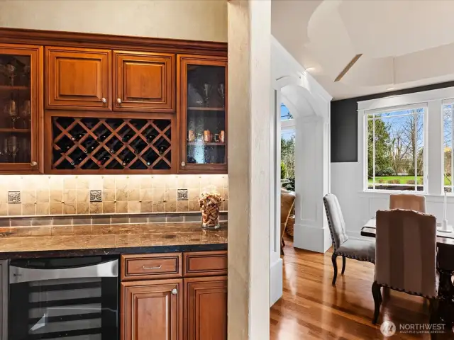 Butler pantry-main floor