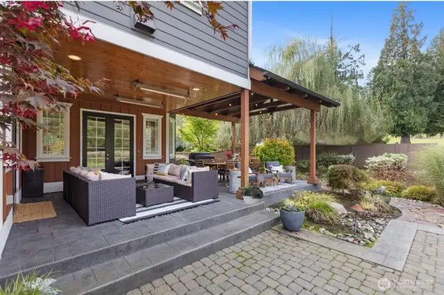 Covered patio off Kitchen & Family room
