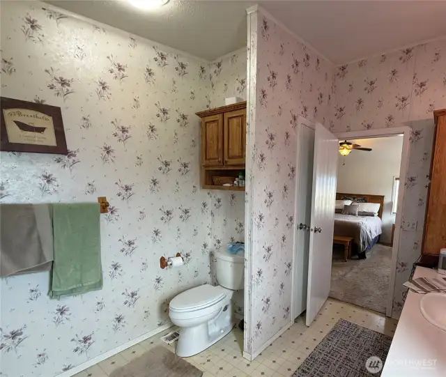 Primary Ensuite