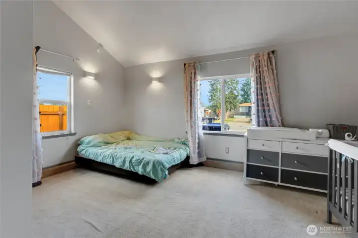2nd bedroom has room to spare!
