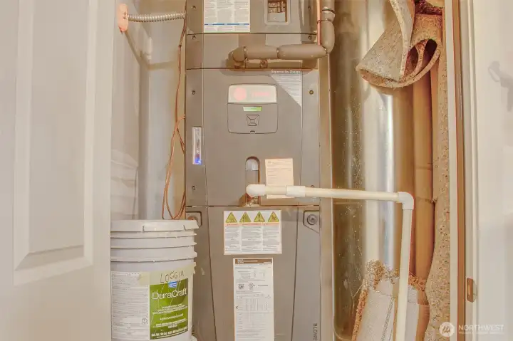 GARAGE: Utility Room with HVAC Unit