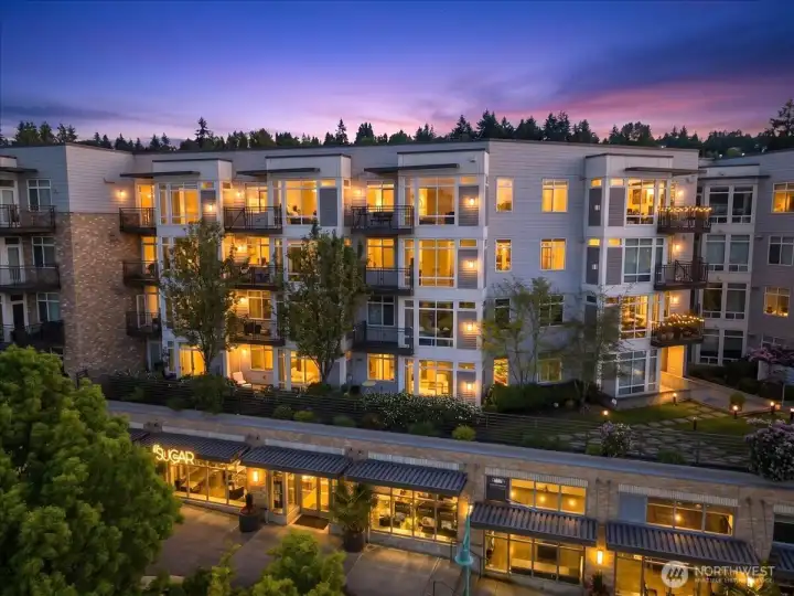 Such a pretty building, right in the heart of Downtown Kirkland.