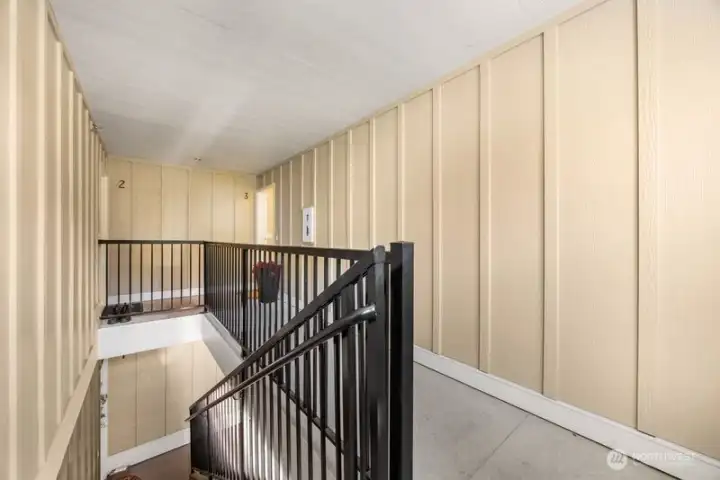 Covered private stairwell
