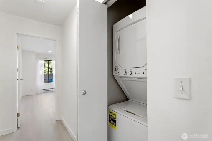 Washer Dryer are included!
