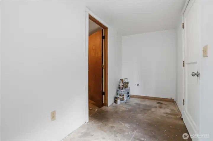 Storage off Unit A and garage...