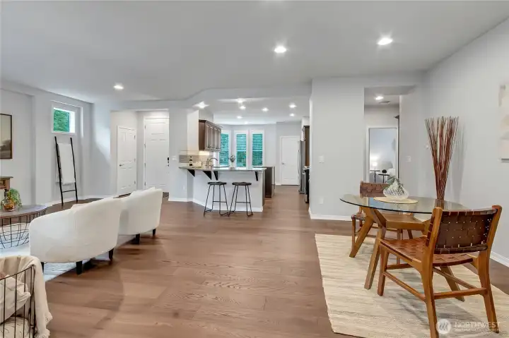 Super popular Monaco floorplan lives way larger than the number sounds. At almost 1,600 square feet, the floorplan utilizes every bit of space well and in style!