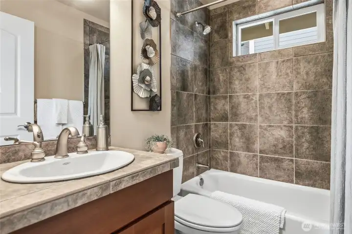 full bath upstairs