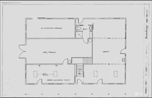 Farmhouse plans main floor